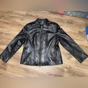 Vakko real leather jacket size XL IN excellent condition